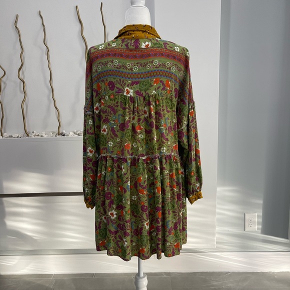 Easel Floral Dress with Mustard and Lavender - Picture 3 of 9